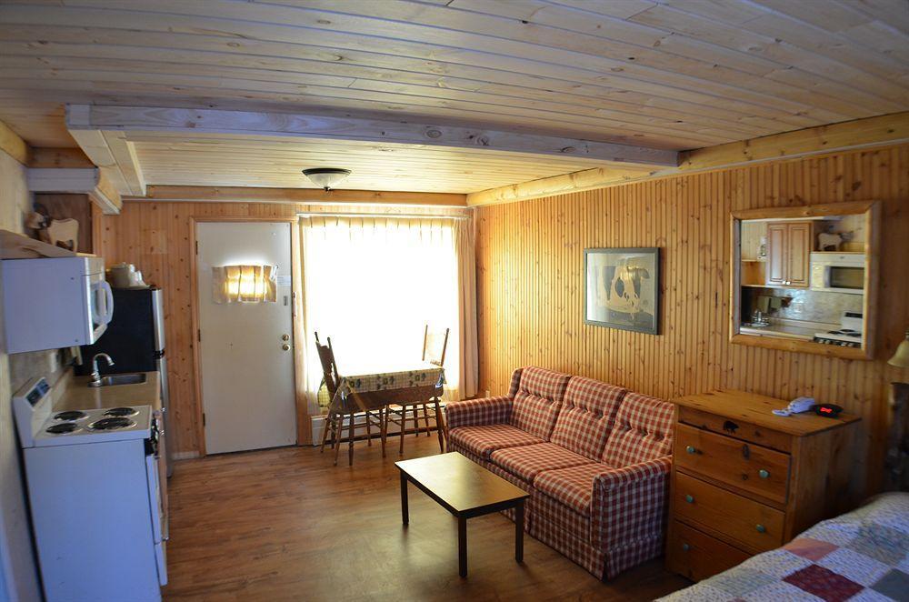 Curriers Lakeview Lodge Rice Lake Exteriör bild