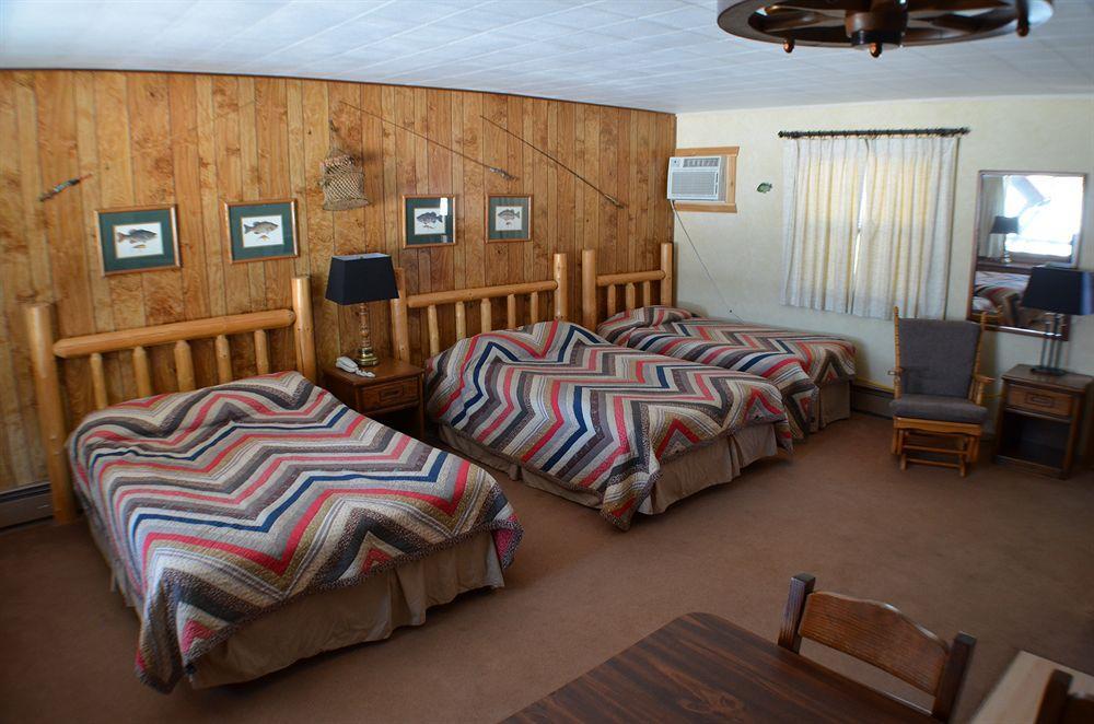 Curriers Lakeview Lodge Rice Lake Exteriör bild