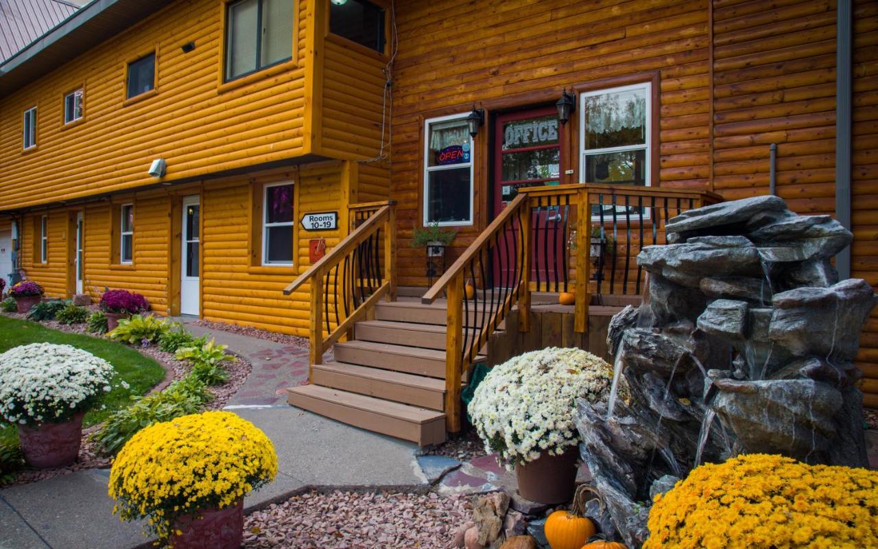 Curriers Lakeview Lodge Rice Lake Exteriör bild